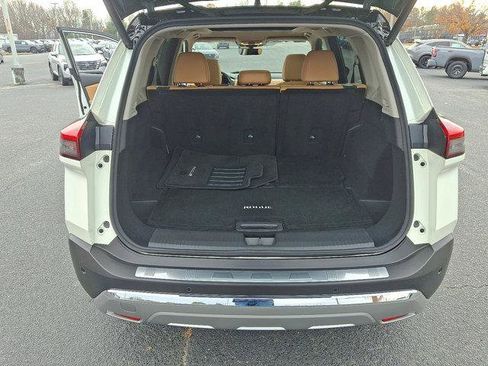 Used 2023 Nissan Rogue Platinum w/ Platinum Premium Package image 29