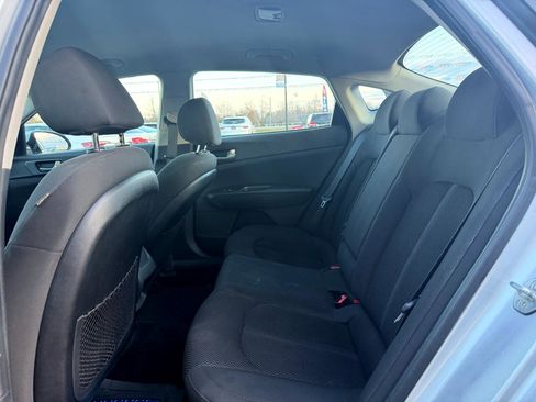 Used 2020 Kia Optima LX image 16