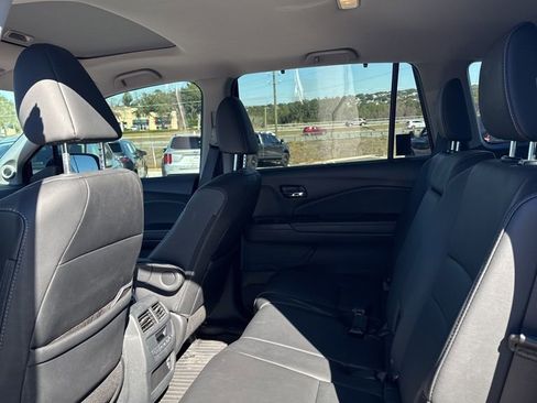 Used 2022 Honda Pilot EX-L image 8