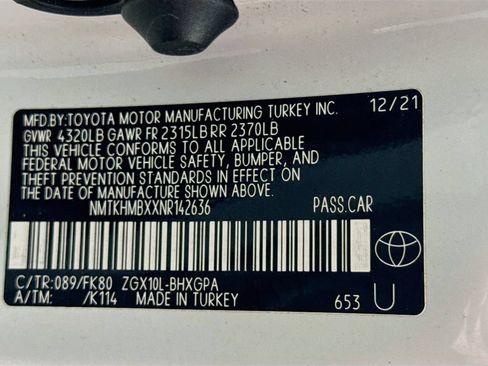 Certified 2022 Toyota C-HR XLE FWD image 28