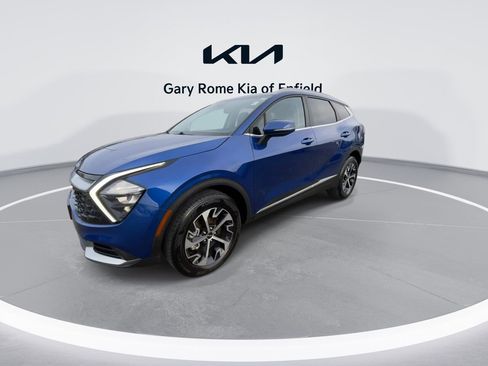 Used 2023 Kia Sportage EX image 4