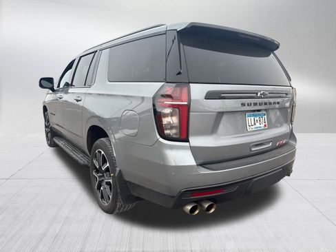 Used 2023 Chevrolet Suburban RST w/ Sport Performance Package image 11