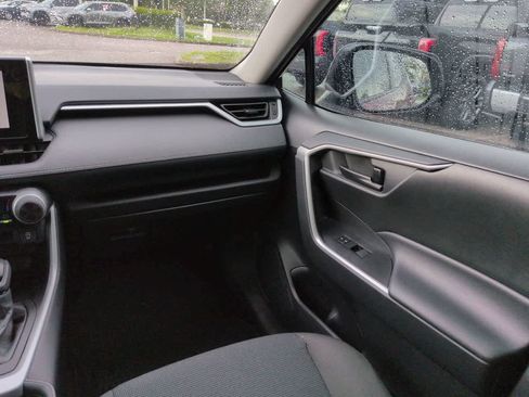 Used 2024 Toyota RAV4 LE FWD image 16