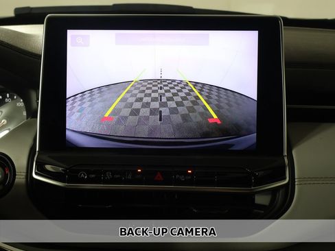 Used 2023 Jeep Compass Limited AWD/4WD image 6