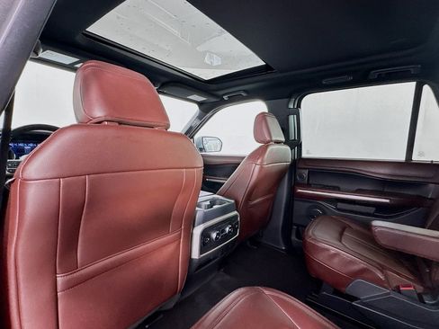 Used 2023 Ford Expedition Max Limited image 19