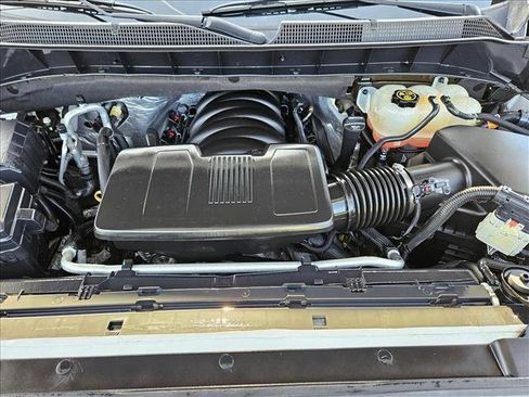 Used 2019 Chevrolet Silverado 1500 LTZ w/ LTZ Premium Package image 17