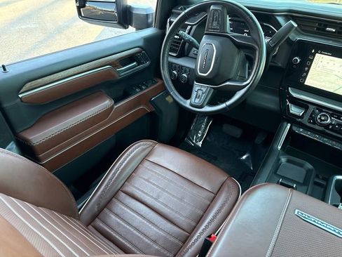 Used 2024 GMC Sierra 2500 Denali Ultimate image 23