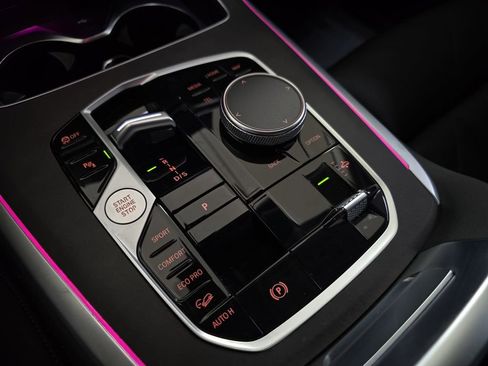 Certified 2024 BMW X7 xDrive40i image 22