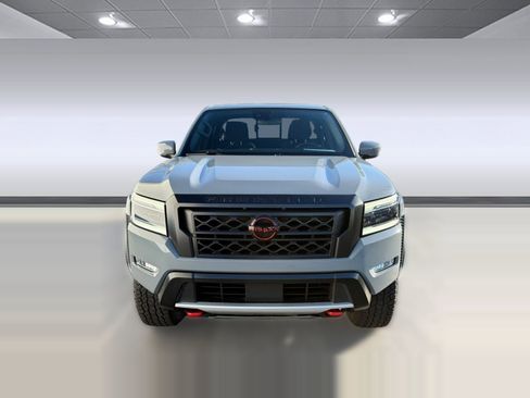Used 2024 Nissan Frontier PRO-4X w/ Technology Package image 5