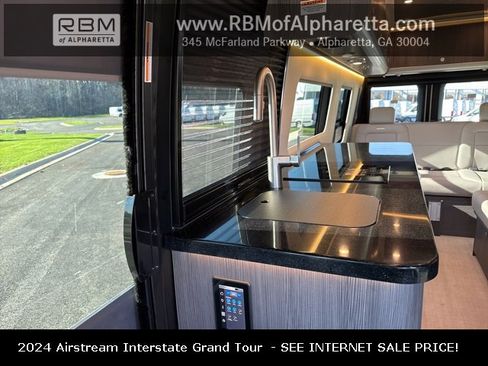 New 2022 Mercedes-Benz Sprinter 3500 image 21