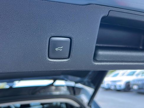 Used 2023 Ford Escape Active image 14