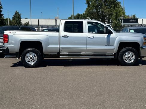 Used 2016 Chevrolet Silverado 2500 LT w/ LT Convenience Package AWD/4WD image 3