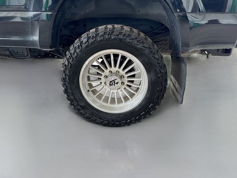 Used 2017 Ford F350 Platinum w/ Platinum Ultimate Package image 36