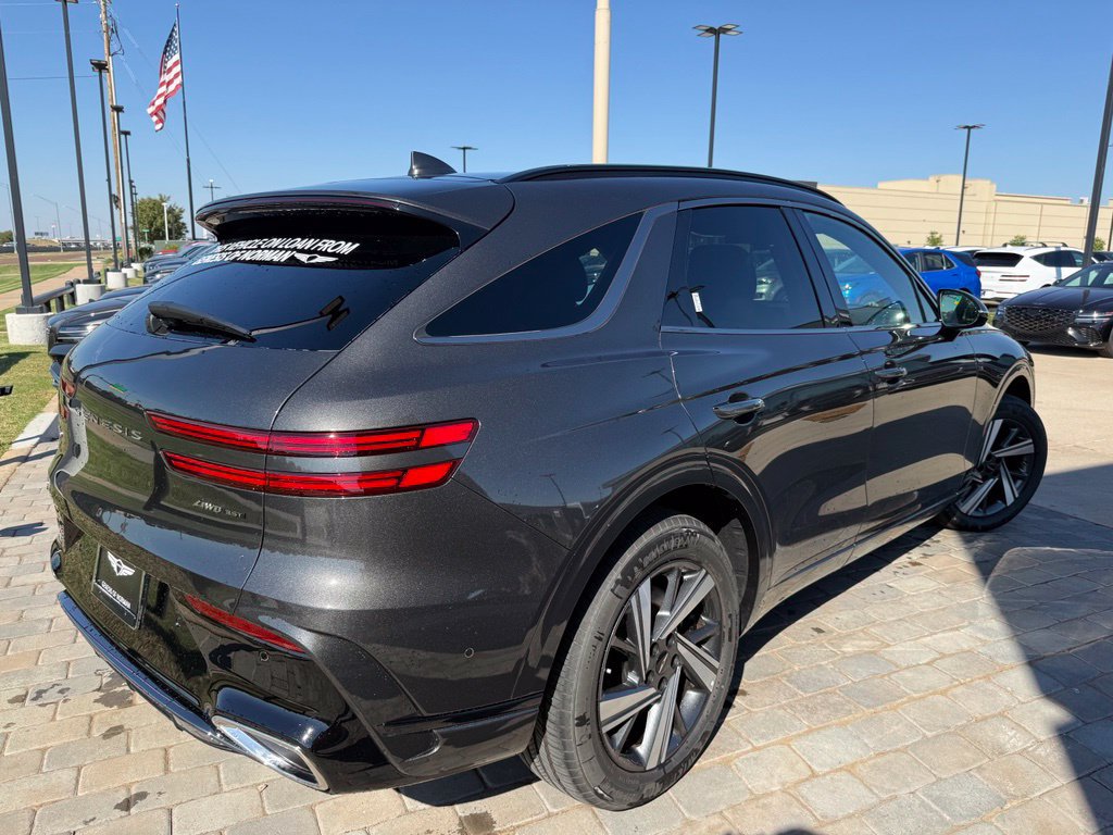 Used 2026 Genesis GV70 3.5T Sport Advanced AWD/4WD image 5