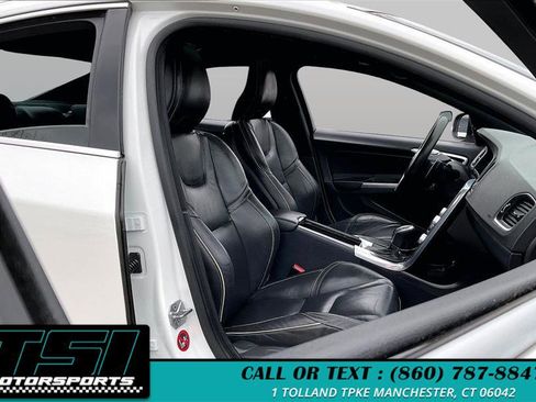 Used 2016 Volvo S60 T6 R-Design w/ Convenience Package image 7
