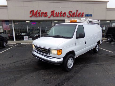 Used 2006 Ford E-250 and Econoline 250 image 1
