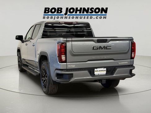 Used 2024 GMC Sierra 1500 Elevation w/ LPO, Elevation Black Package AWD/4WD image 8