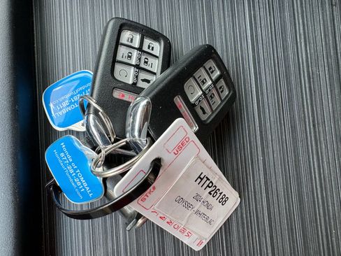 Used 2024 Honda Odyssey Elite image 41