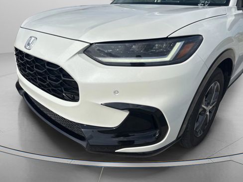 Used 2023 Honda HR-V EX-L image 5