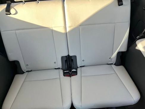 Used 2026 Hyundai Santa Fe Calligraphy AWD/4WD image 16