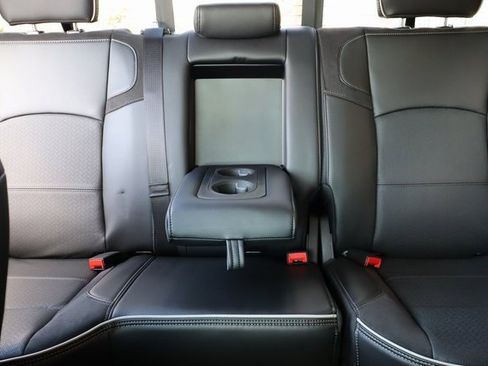 Used 2025 RAM 2500 Laramie image 45