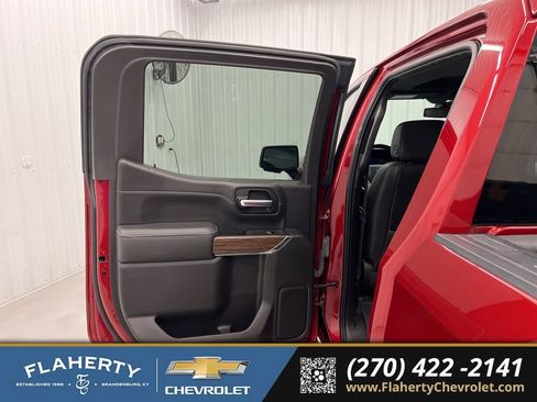 Used 2021 Chevrolet Silverado 1500 High Country image 10