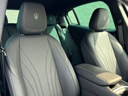 Certified 2024 Maserati Grecale GT image 29