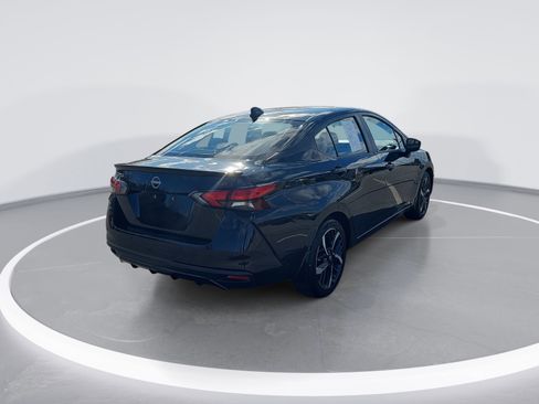 Used 2025 Nissan Versa SR w/ Trunk Package image 3