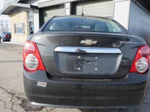 Used 2016 Chevrolet Sonic LT image 17