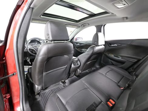 Used 2016 Chevrolet Malibu Premier FWD image 14