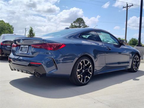 New 2026 BMW 430i Coupe w/ M Sport Package RWD image 4