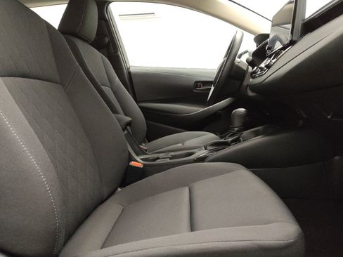 Used 2024 Toyota Corolla LE FWD image 21