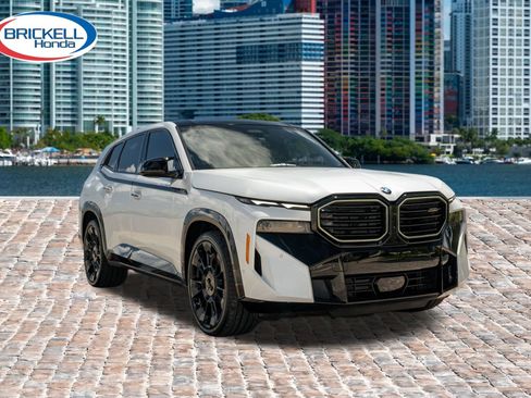 Used 2025 BMW XM AWD/4WD image 4