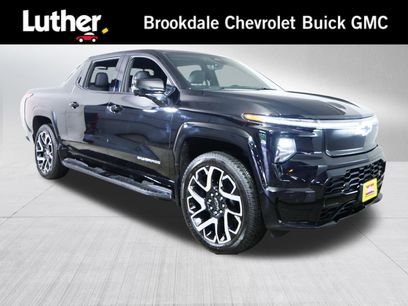 Used 2025 Chevrolet Silverado EV RST
