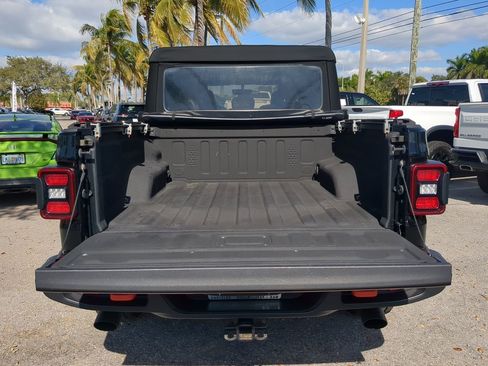 Used 2021 Jeep Gladiator Mojave image 13