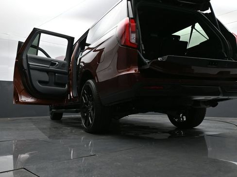 New 2027 Ford Expedition Max Platinum w/ Stealth Performance Package AWD/4WD image 36