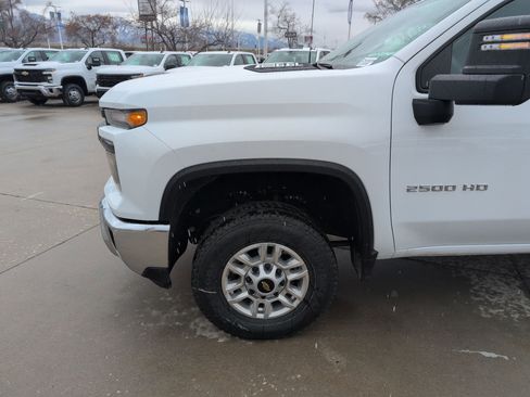 New 2026 Chevrolet Silverado 2500 W/T w/ WT Convenience Package image 15
