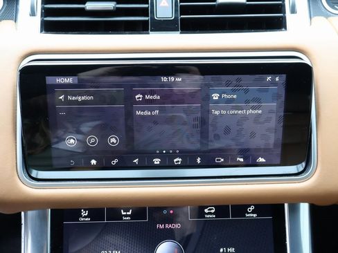 Used 2018 Land Rover Range Rover Sport Supercharged image 25