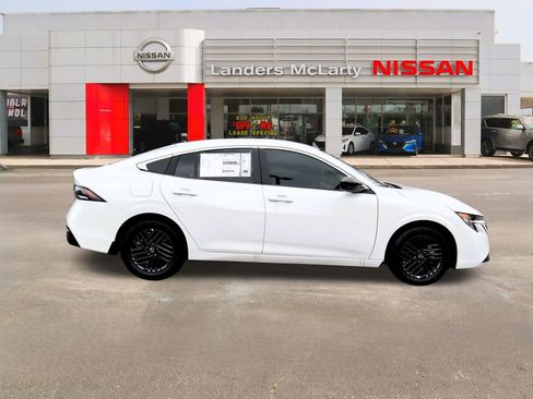 New 2026 Nissan Sentra SV w/ Floor Mat Package image 2