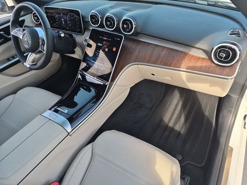 Used 2026 Mercedes-Benz C 300 Sedan image 22