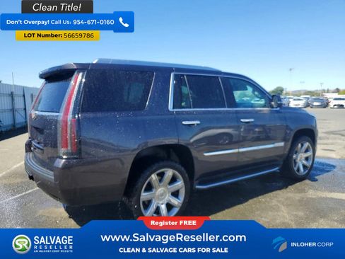 Used 2017 Cadillac Escalade Luxury RWD image 4