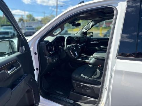 New 2026 GMC Sierra 1500 Elevation w/ Elevation Premium Package image 11