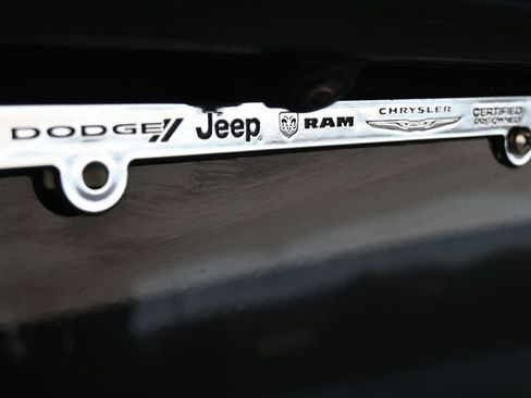 Used 2024 Chevrolet Trax LT image 35