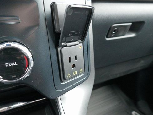 New 2026 Ford F150 Lariat w/ Equipment Group 501A Mid image 23