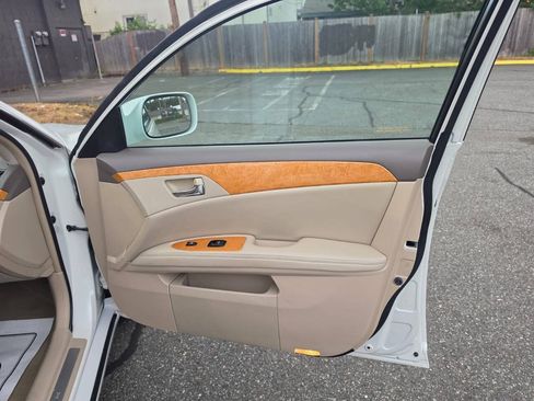 Used 2006 Toyota Avalon XLS FWD image 33
