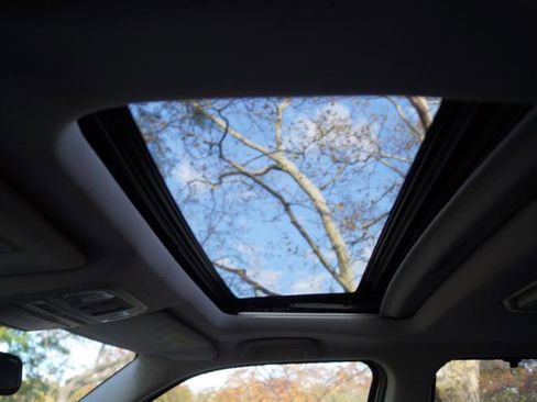 Used 2014 Honda Pilot Touring image 35