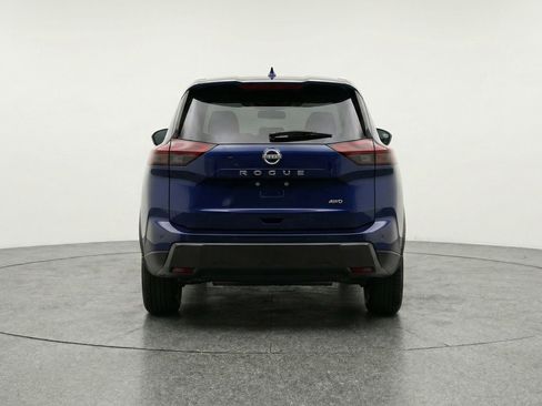 Used 2025 Nissan Rogue SV FWD image 7