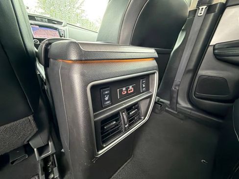 Used 2023 Nissan Murano SL FWD image 12