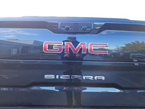 New 2026 GMC Sierra 1500 SLT w/ SLT Premium Plus Package image 10