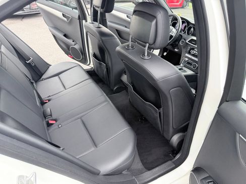 Used 2013 Mercedes-Benz C 300 4MATIC Sedan image 19